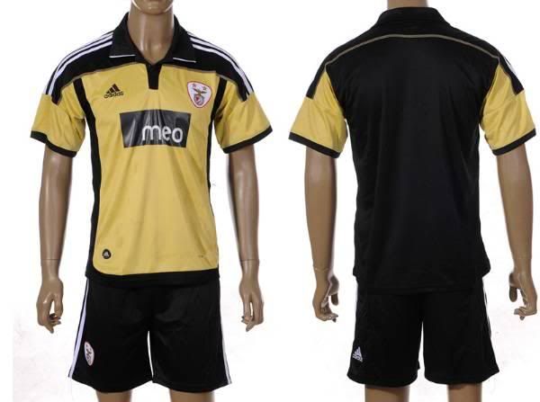 benfica-set-2011-2012-away.jpg