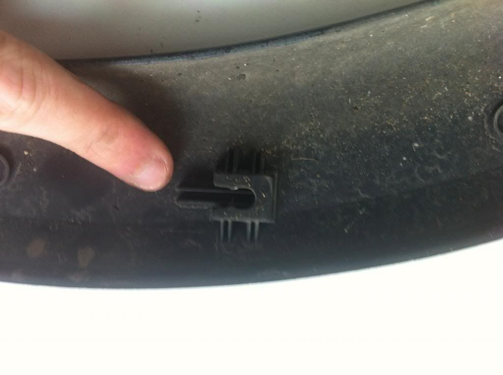 How to prevent you front wheel arch trims falling off! *Tutorial