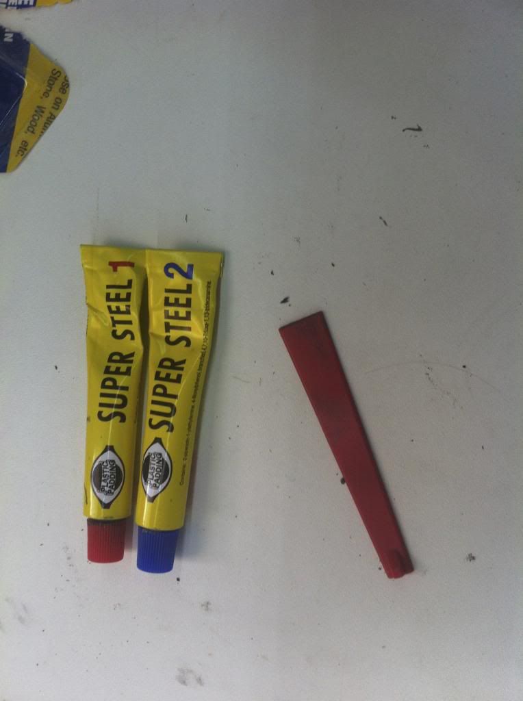 How to prevent you front wheel arch trims falling off! *Tutorial