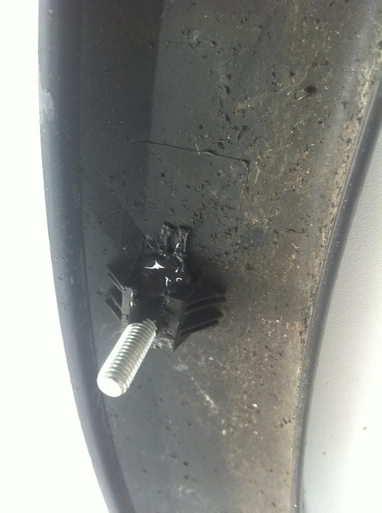 How to prevent you front wheel arch trims falling off! *Tutorial