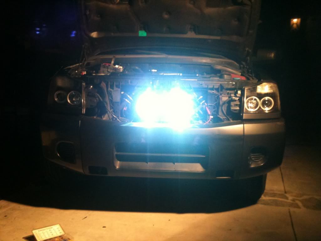 Feeler: Hella 500 Black Magic Hid 