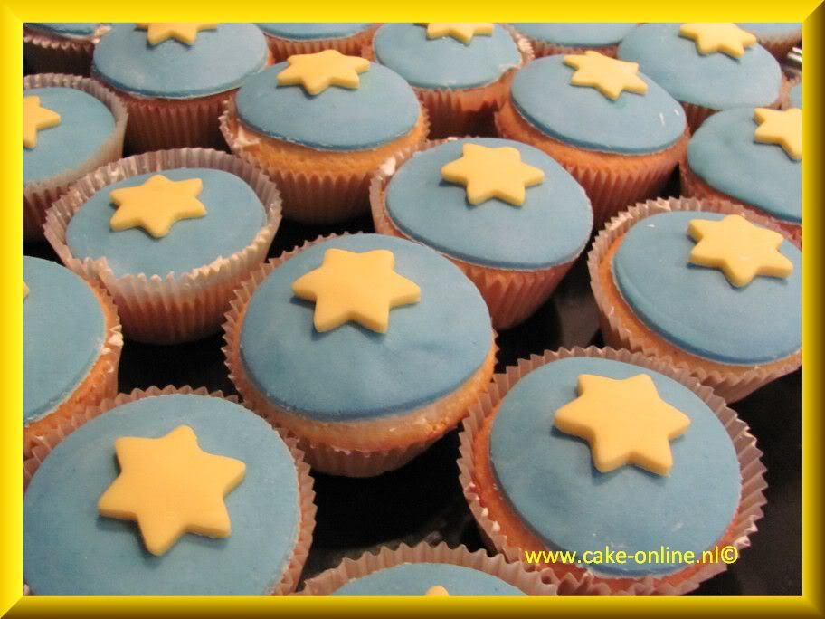 http://i1207.photobucket.com/albums/bb469/cake-online/Taarten%20en%20cupcakes/Sven1jaar.jpg