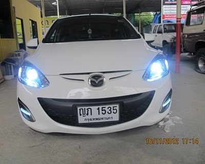 MAZDA2-PROJECTORBIXENON-3.jpg