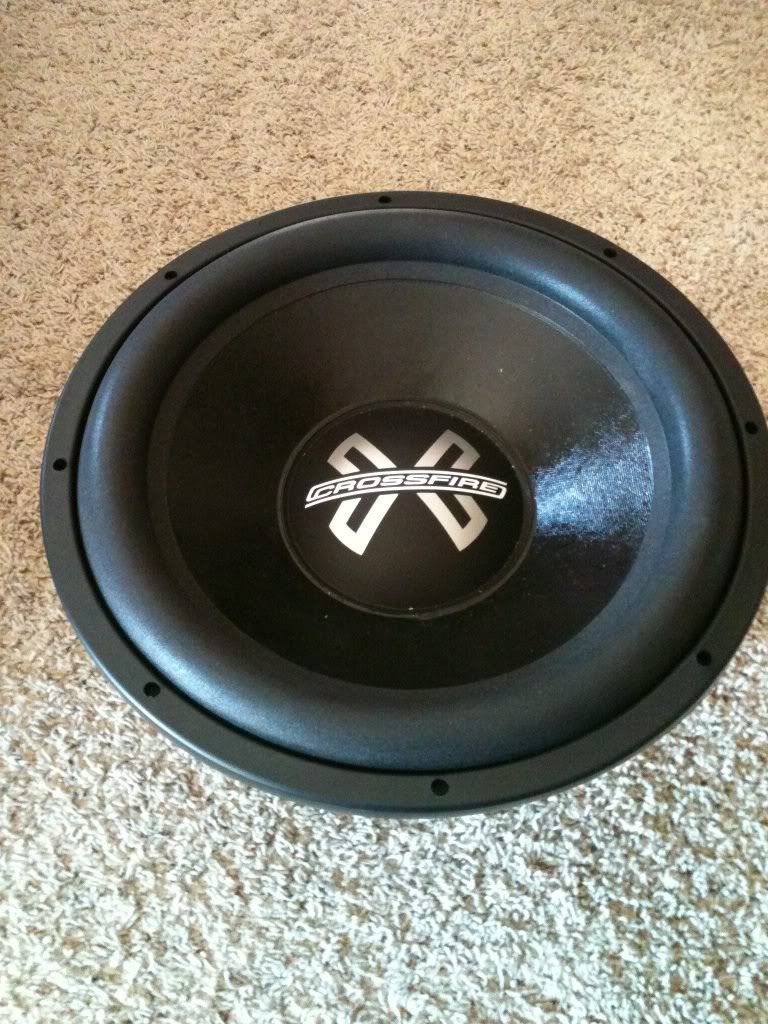 1 Crossfire Xs V2 15" 1 Addictive Audio 500.1 (Vids Finally) Member