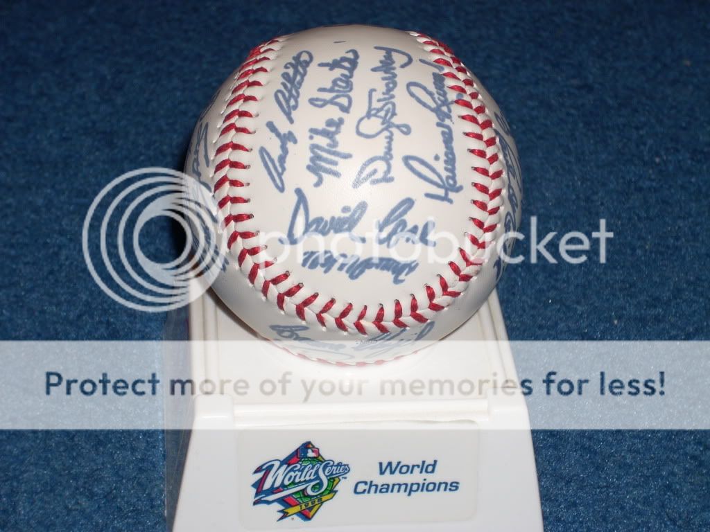   Yankees World Champions Autographed Signed Baseball Collector  